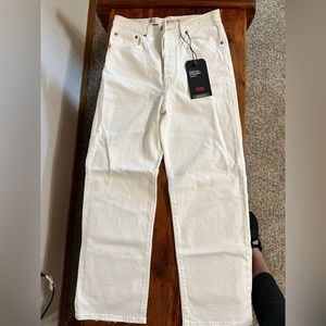 Levi Premium Ribcage Straight Ankle Jeans